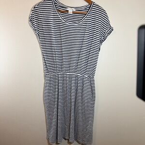 H&M Basic Navy/White Striped TShirt Dress Size M Elastic Waist Summer Chic Vacay